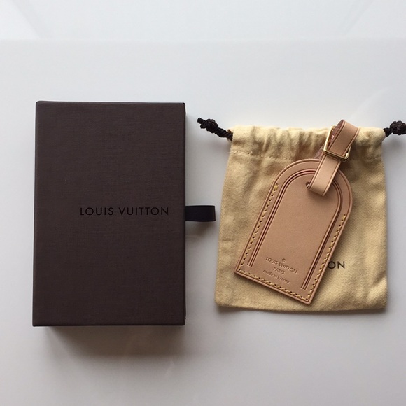 Louis Vuitton Handbags - NIB LOUIS VUITTON LARGE LUGGAGE TAG